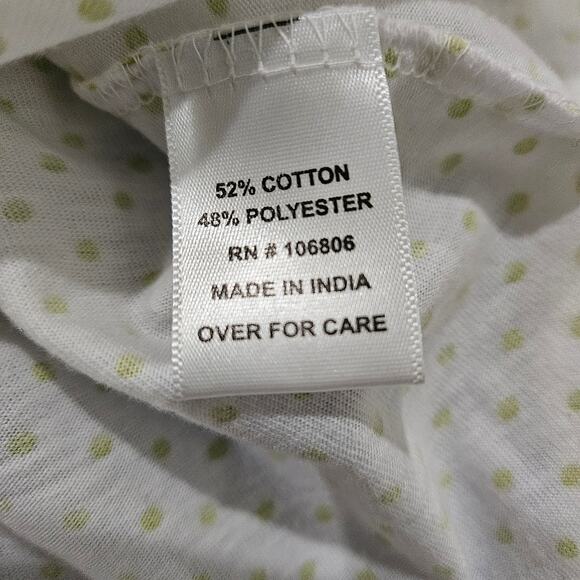 Emily Daniels Petite Medium Short Sleeve One Pocket Dot Blouse - Picture 5 of 8